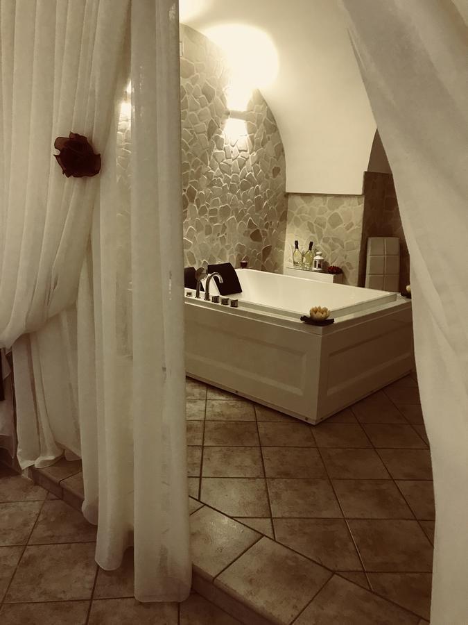 26 Suite Home Ostuni Exterior photo
